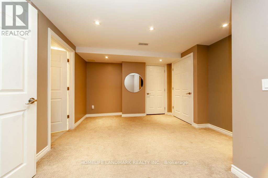 3077 Neyagawa Boulevard W, Oakville, Ontario  L6M 4L7 - Photo 24 - W12172370