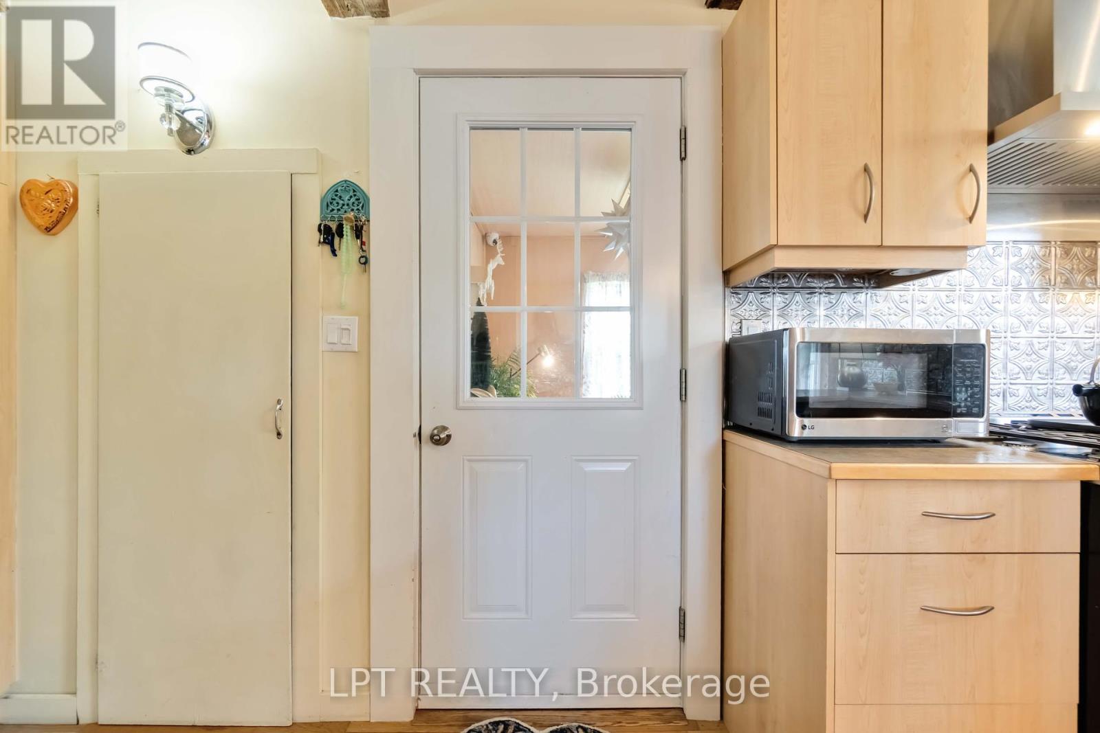 4484 County 12 Road, South Stormont, Ontario  K0C 1R0 - Photo 4 - X12172421