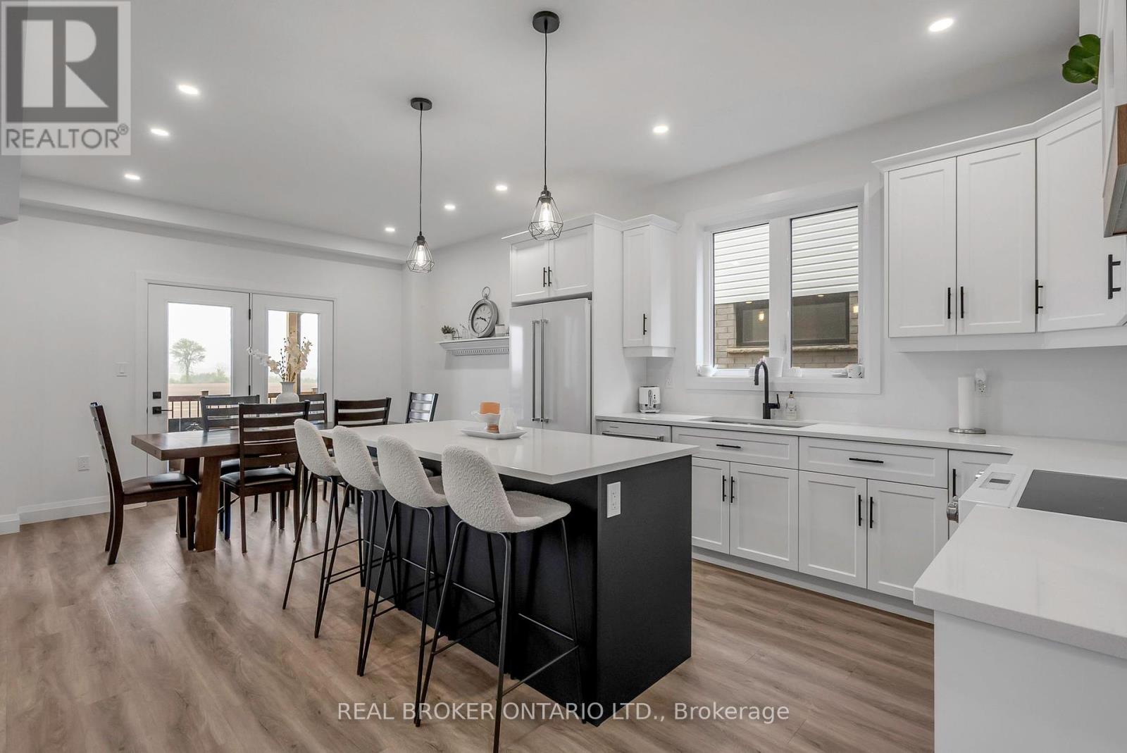 186 Schmidt Drive, Wellington North, Ontario  N0G 1A0 - Photo 12 - X12172385