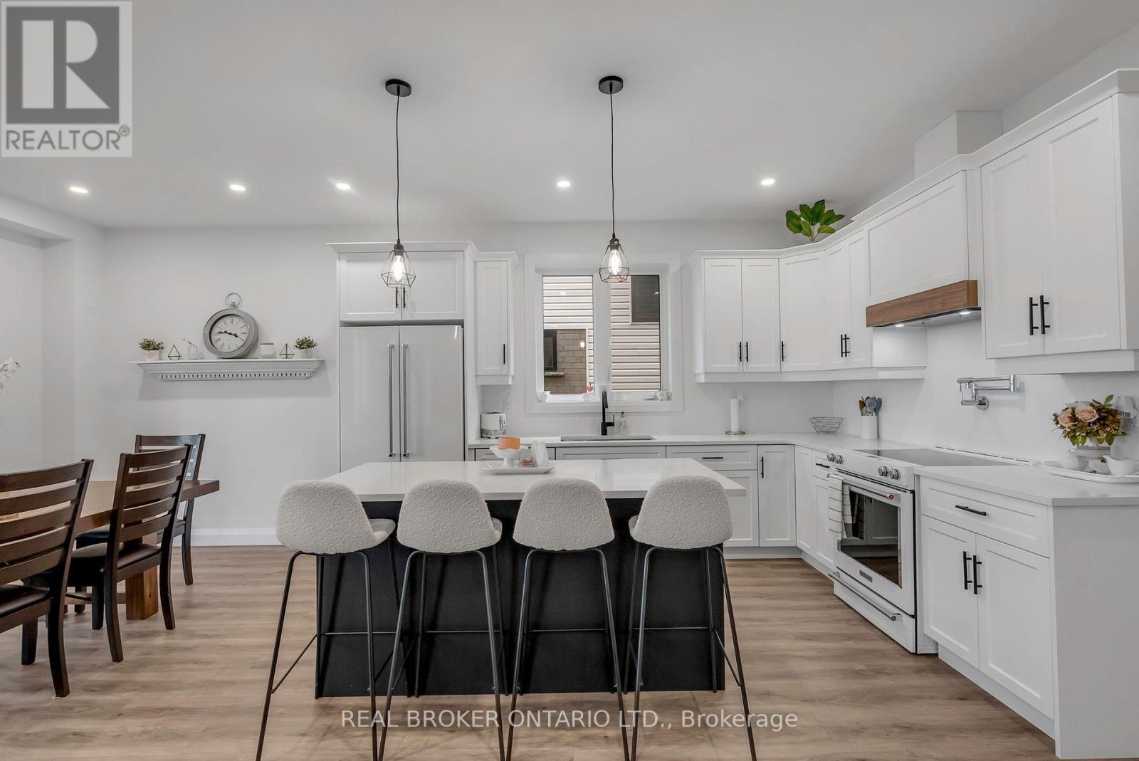 186 Schmidt Drive, Wellington North, Ontario  N0G 1A0 - Photo 13 - X12172385