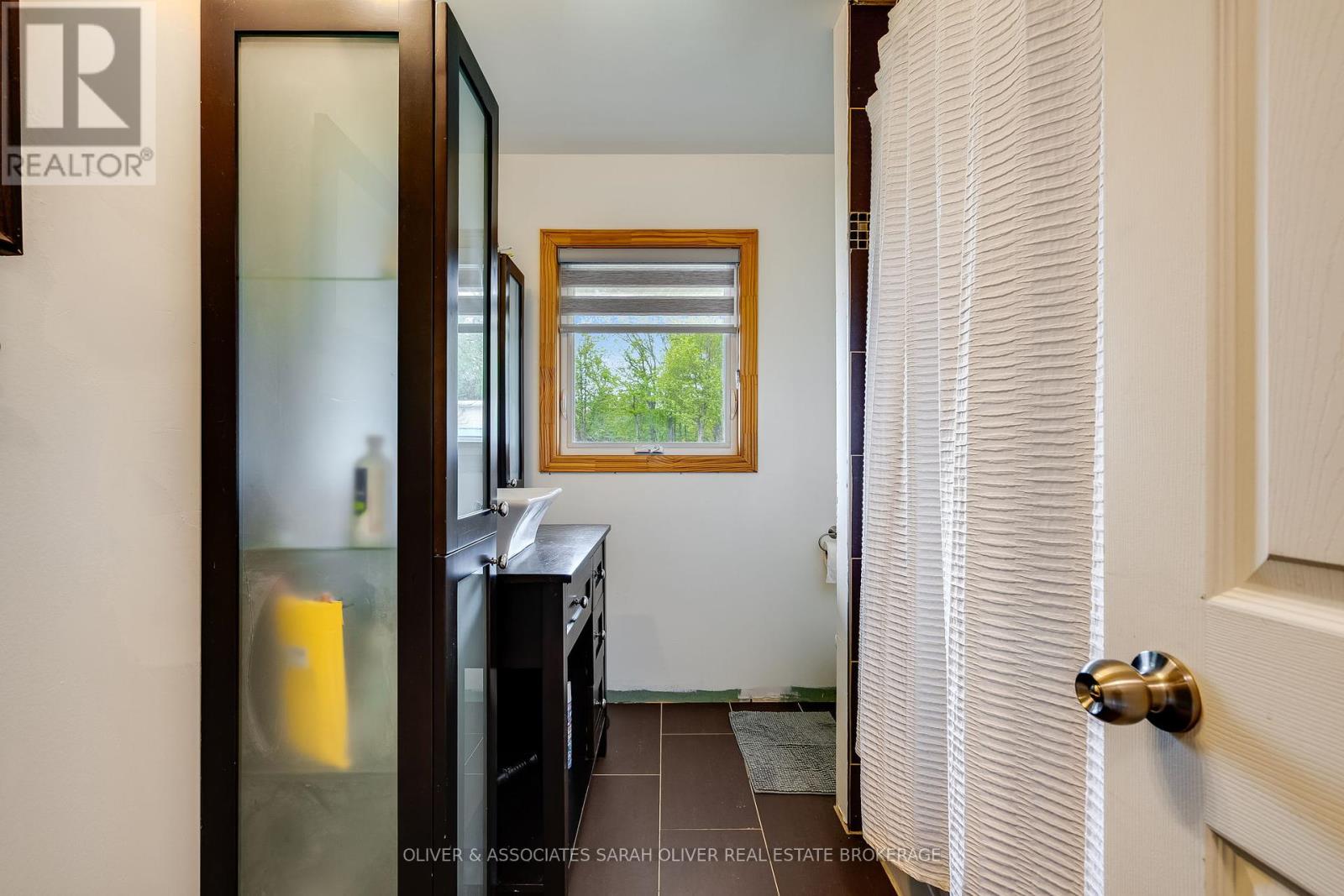 270 Cotterie Park, Leamington, Ontario  N0P 2P0 - Photo 21 - X12172446