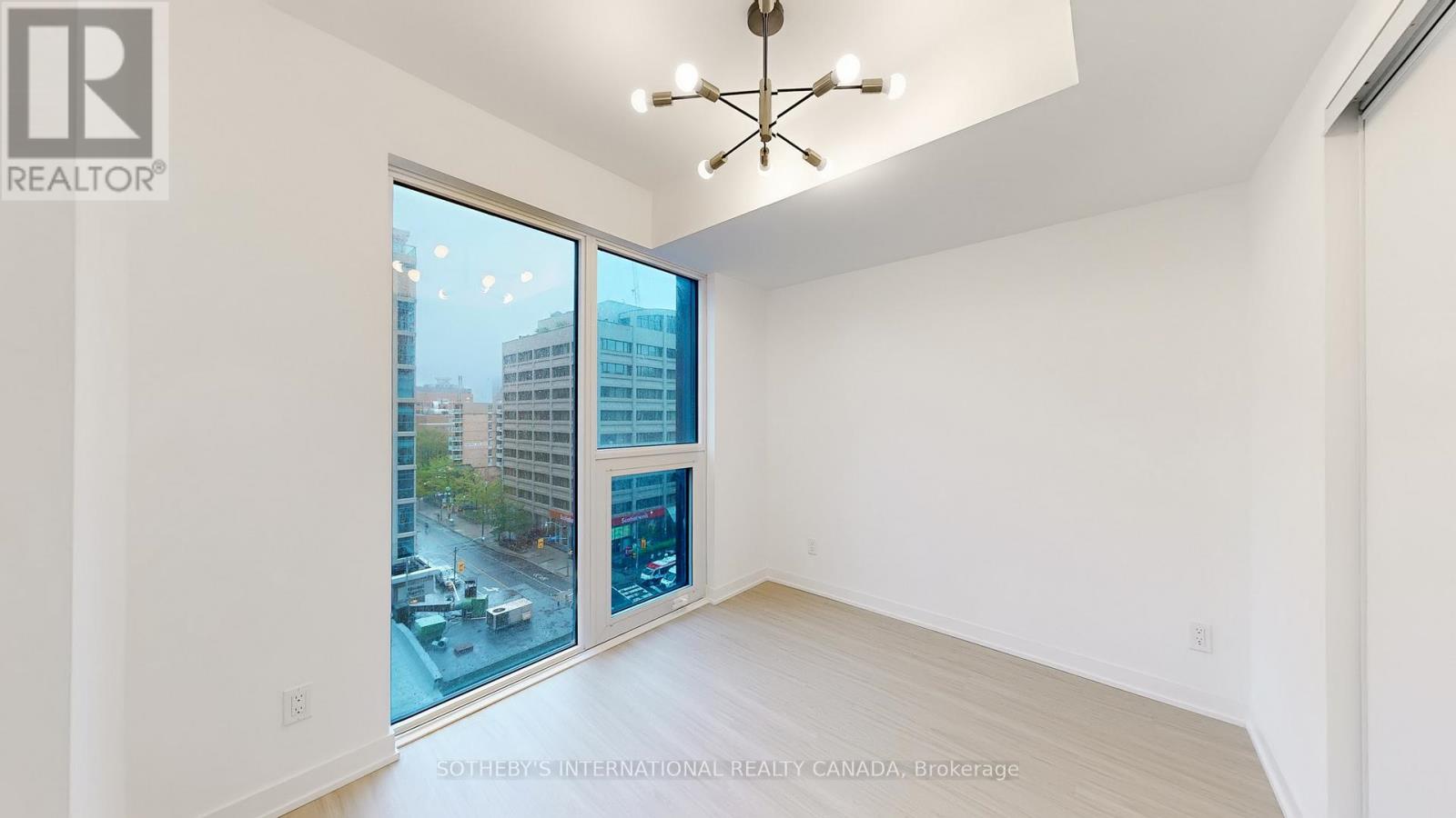 707 - 8 Wellesley Street W, Toronto, Ontario  M4Y 0J5 - Photo 24 - C12167752