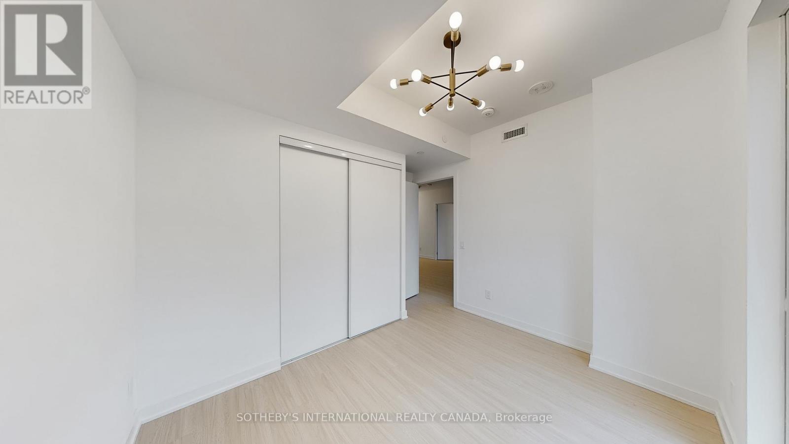 707 - 8 Wellesley Street W, Toronto, Ontario  M4Y 0J5 - Photo 23 - C12167752
