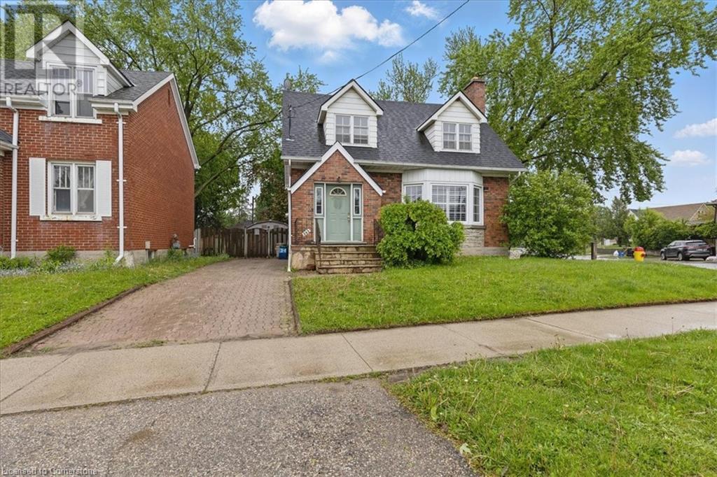Property at 243 SYDNEY Street S image 2