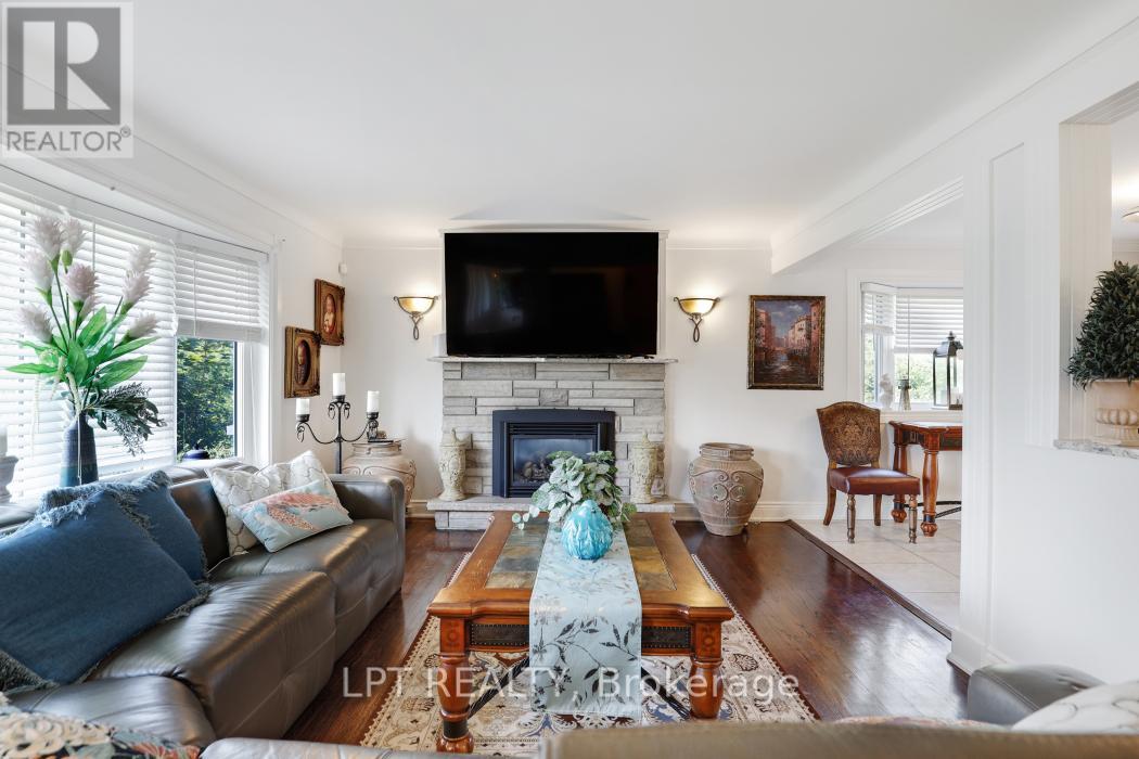 1773 St Barbara Street, Ottawa, Ontario  K1T 1M3 - Photo 7 - X12085933