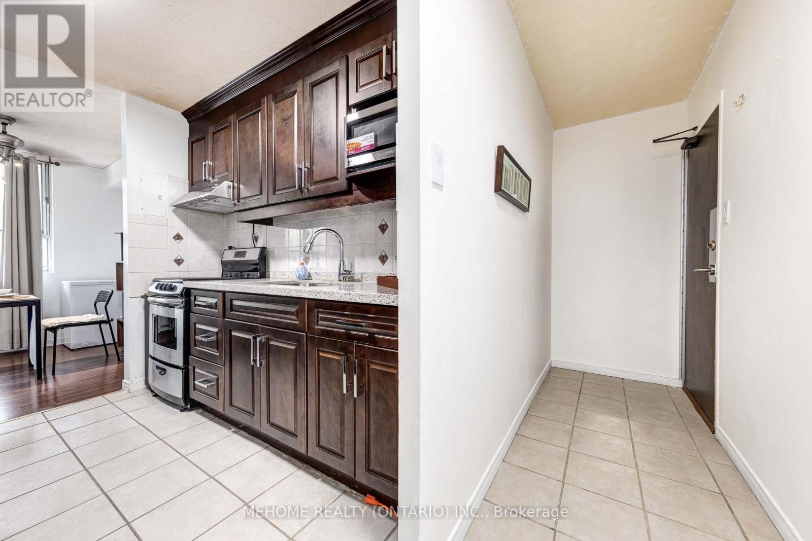 207 - 1950 Kennedy Road, Toronto, Ontario  M1P 4S9 - Photo 2 - E12172404