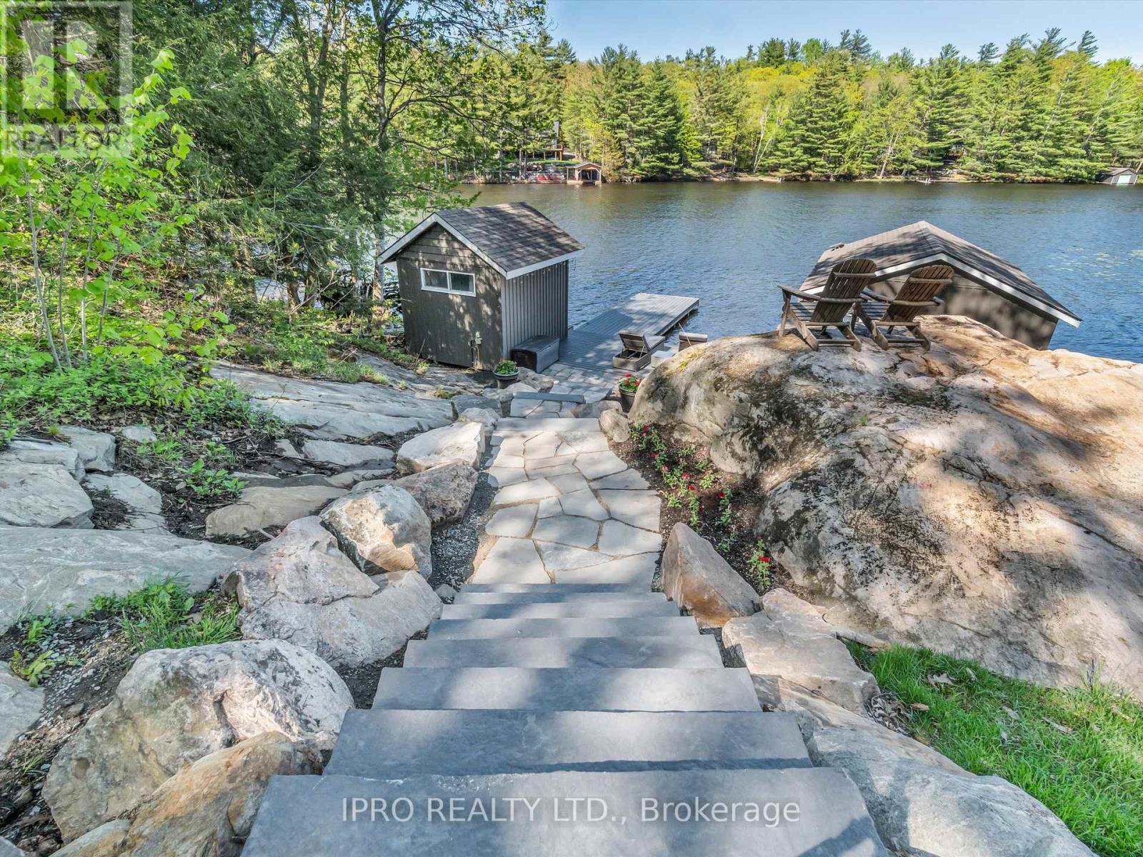 1907 Island Road, Severn, Ontario  L0K 1E0 - Photo 38 - S12172415