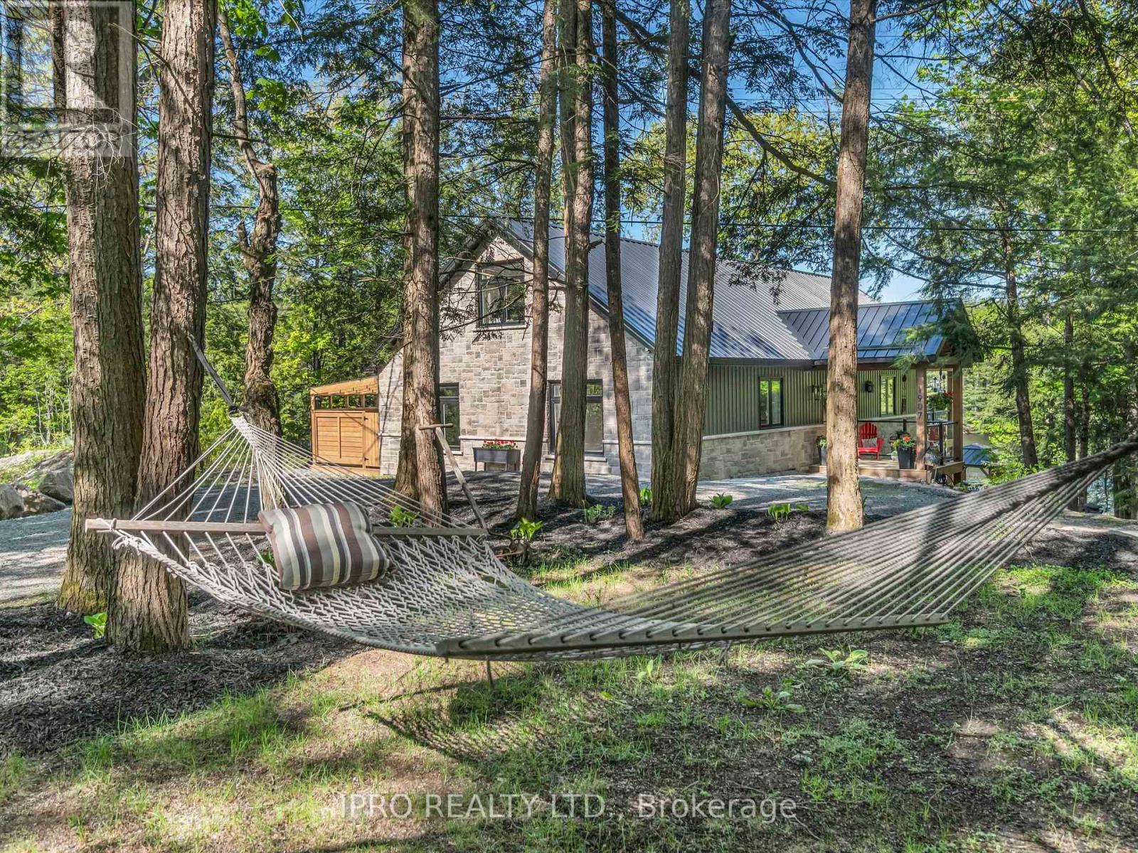 1907 Island Road, Severn, Ontario  L0K 1E0 - Photo 8 - S12172415