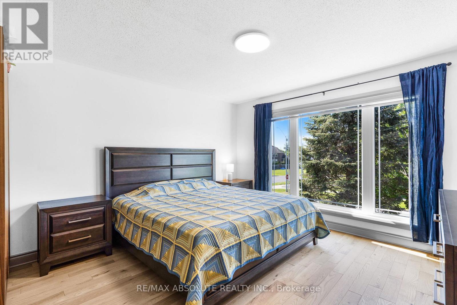 6000 Longleaf Drive, Ottawa, Ontario  K1W 1J2 - Photo 21 - X12172440