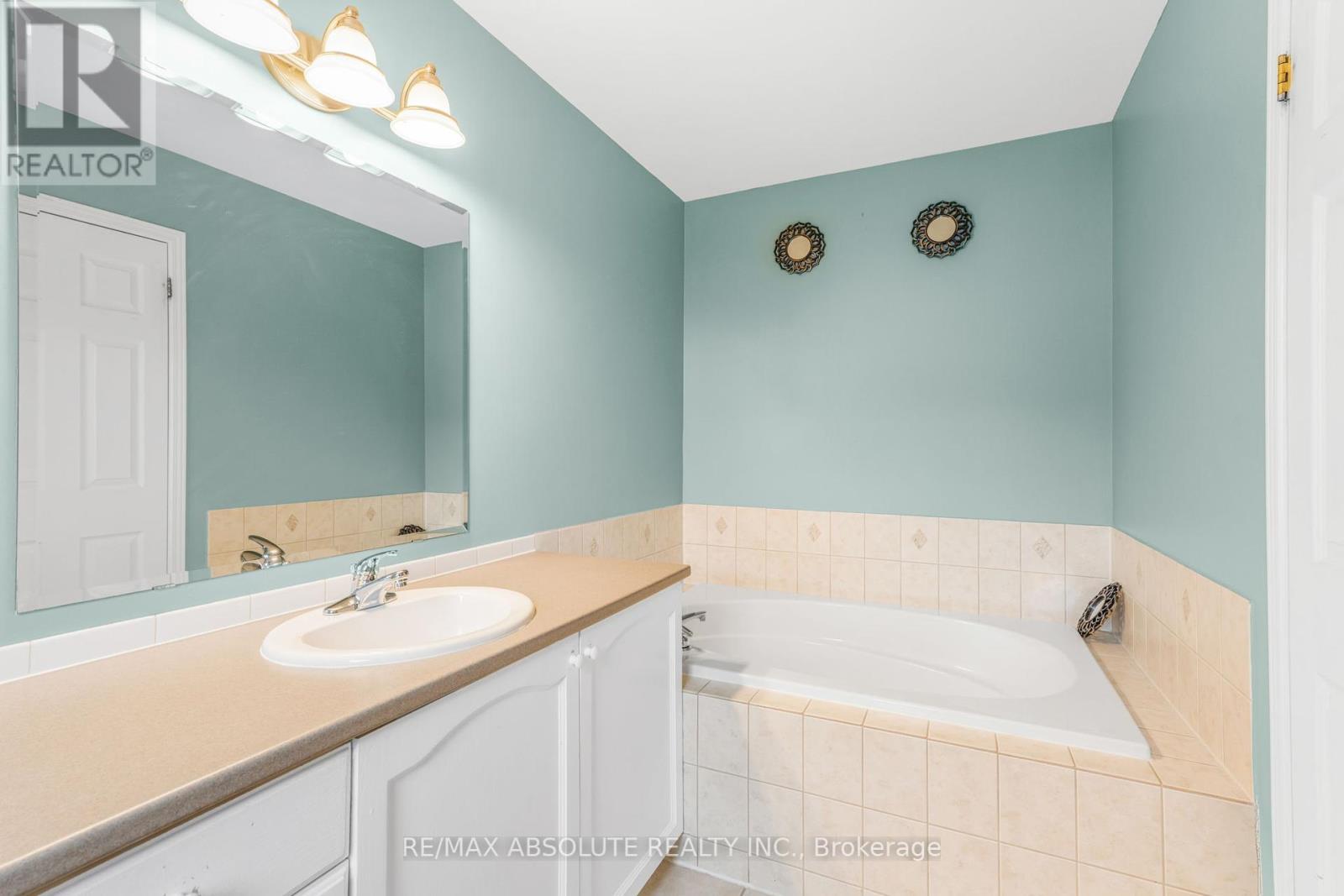734 Crowberry Street, Ottawa, Ontario  K4A 0B1 - Photo 18 - X12172441