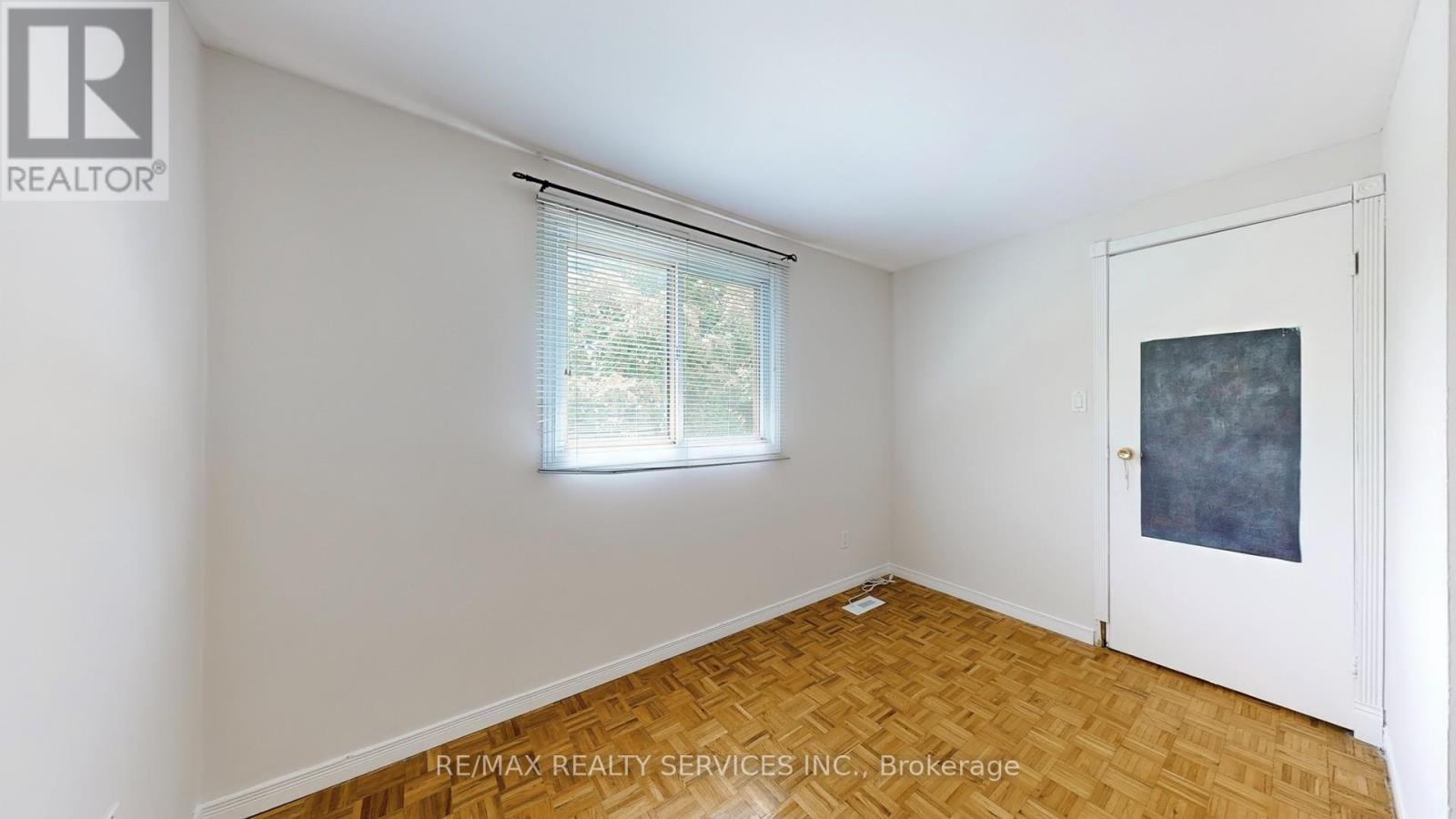 29 Gulliver Crescent, Brampton, Ontario  L6S 1T1 - Photo 30 - W12172401