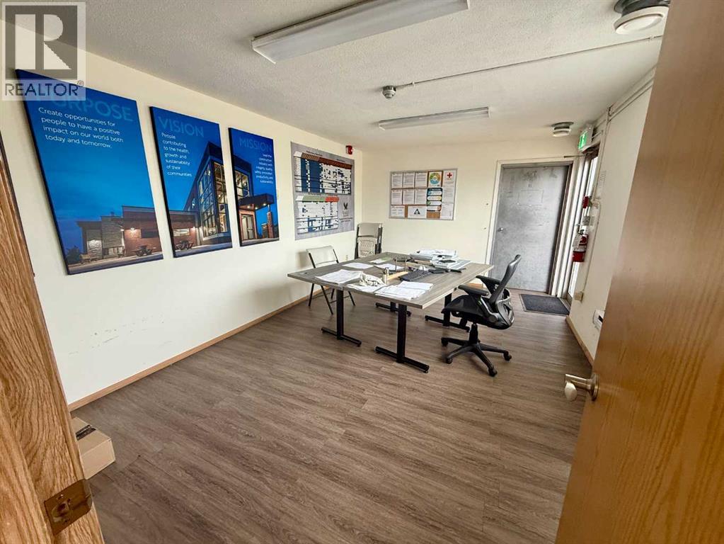 1 & 2, 27123 Highway 597, Blackfalds, Alberta  T0M 0J0 - Photo 15 - A2223959