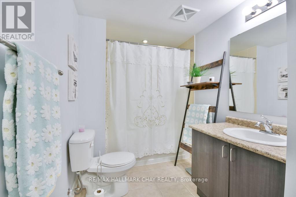207 - 43 Ferndale Drive S, Barrie, Ontario  L4N 5W6 - Photo 15 - S12172433
