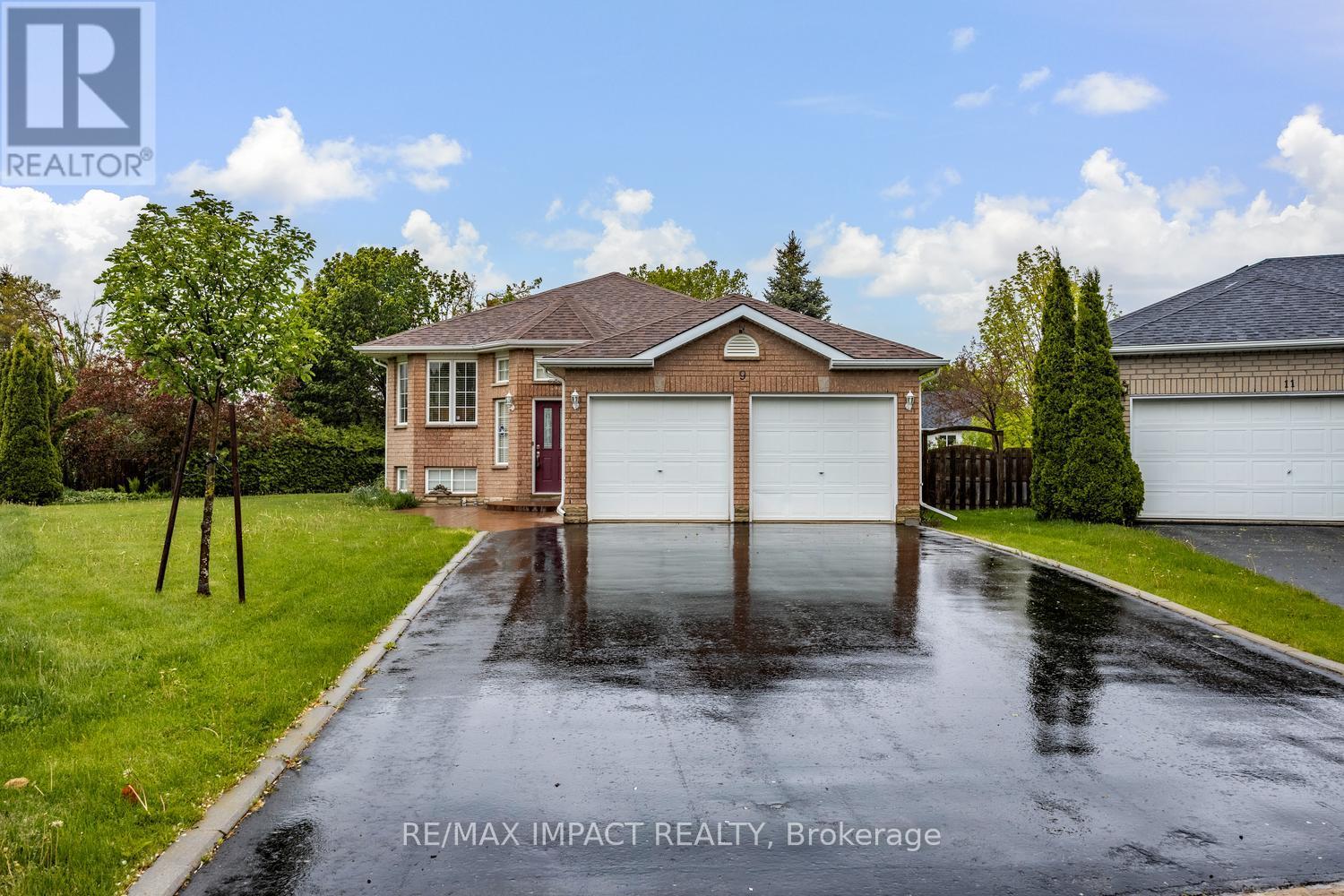 9 Samuel Place, Kawartha Lakes, Ontario  K9V 6B9 - Photo 1 - X12172487