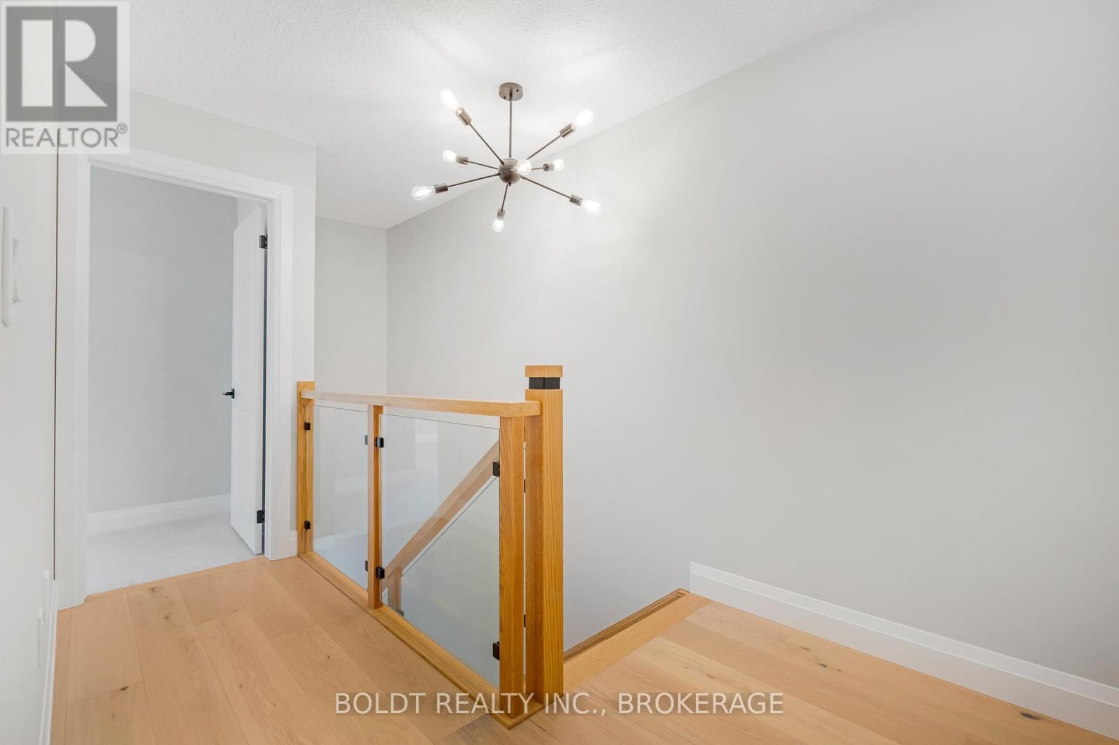 35 Wellspring Way, Pelham, Ontario  L3B 5N5 - Photo 17 - X12172483