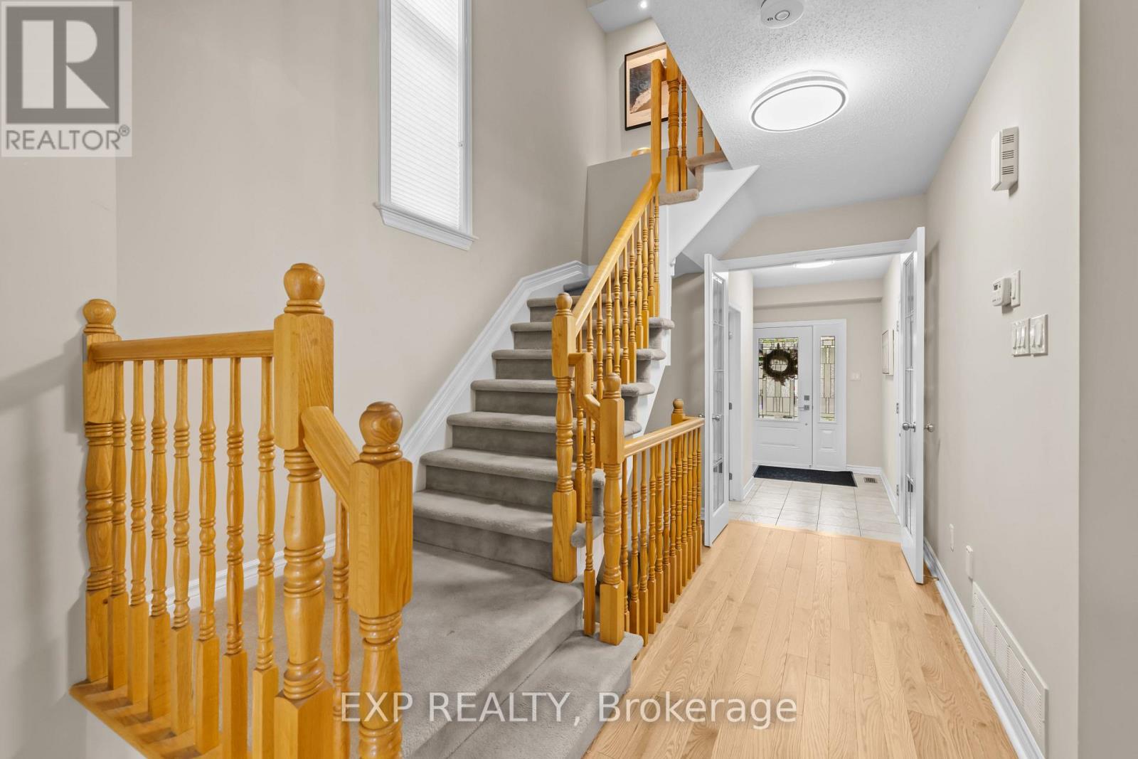 273 Tewsley Drive, Ottawa, Ontario  K1V 0Y6 - Photo 5 - X12172462