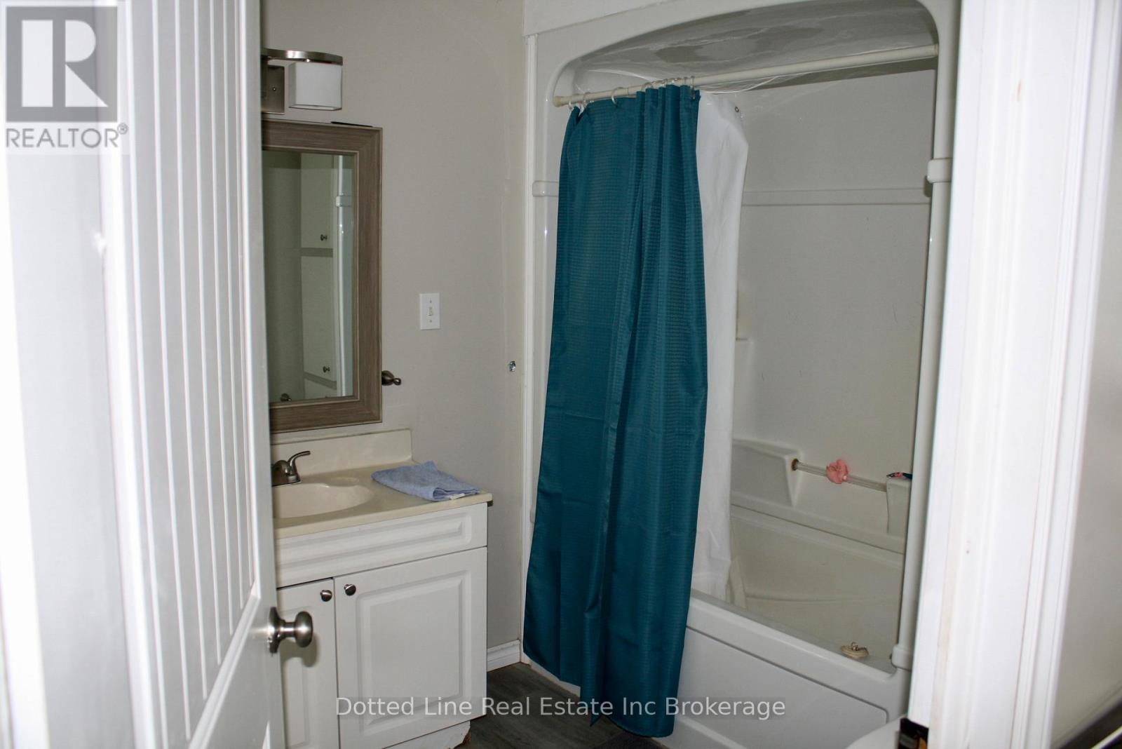76 Goshen Road, Norfolk, Ontario  N4G 4G7 - Photo 22 - X12172464