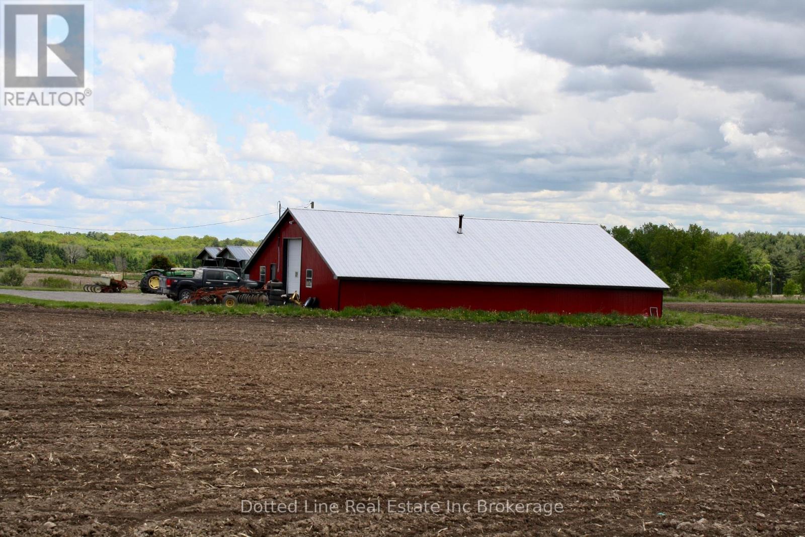 76 Goshen Road, Norfolk, Ontario  N4G 4G7 - Photo 5 - X12172464