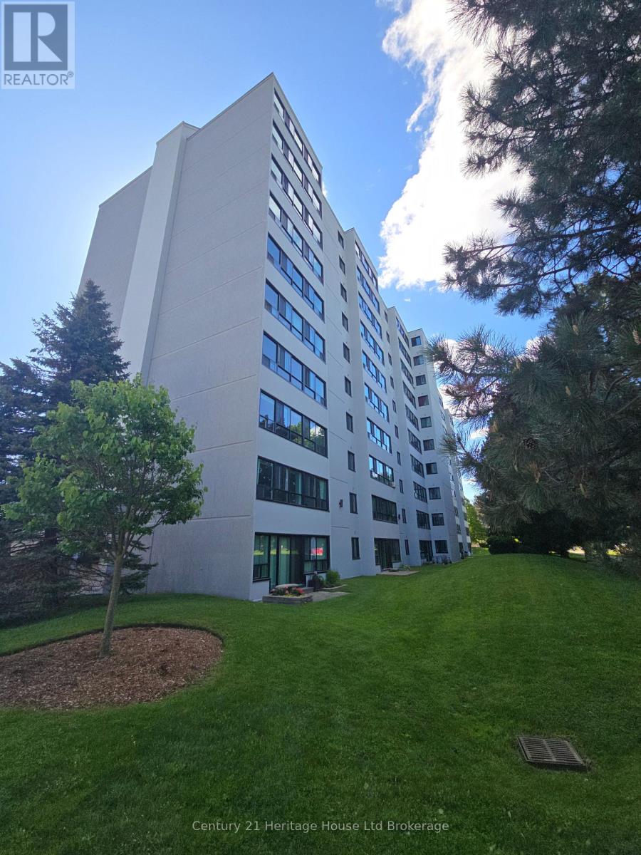 Property at 510 - 600 GRENFELL DRIVE image 1