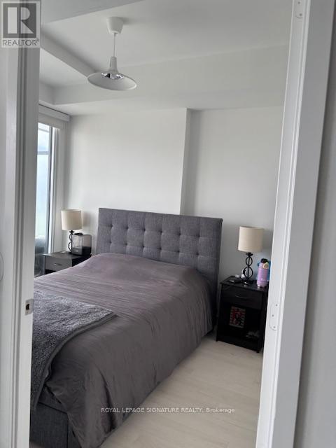 2512 - 3900 Confederation Parkway, Mississauga, Ontario  L5B 0M3 - Photo 31 - W12171689