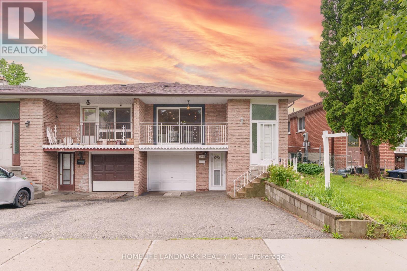 281 TIMBERBANK BOULEVARD, Toronto, Ontario