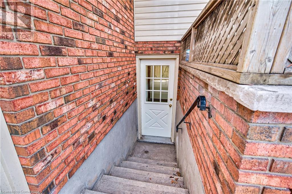 87 St Augustine Drive, St. Catharines, Ontario  L2P 3V7 - Photo 30 - 40720538