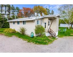 47 Gilbert, Alban, Ontario