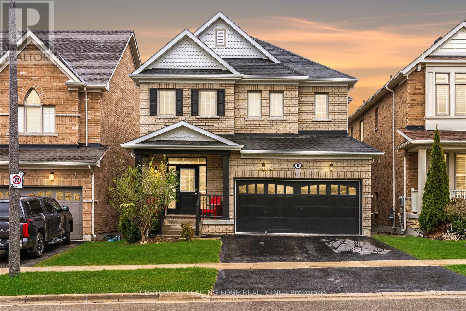9 PROCTOR GATE, New Tecumseth, Ontario