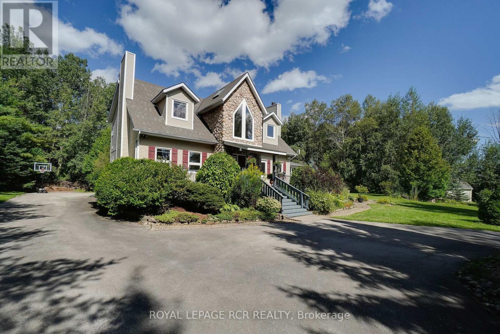 5823 Eighth Line, Erin, Ontario  N0B 1Z0 - Photo 2 - X12172474