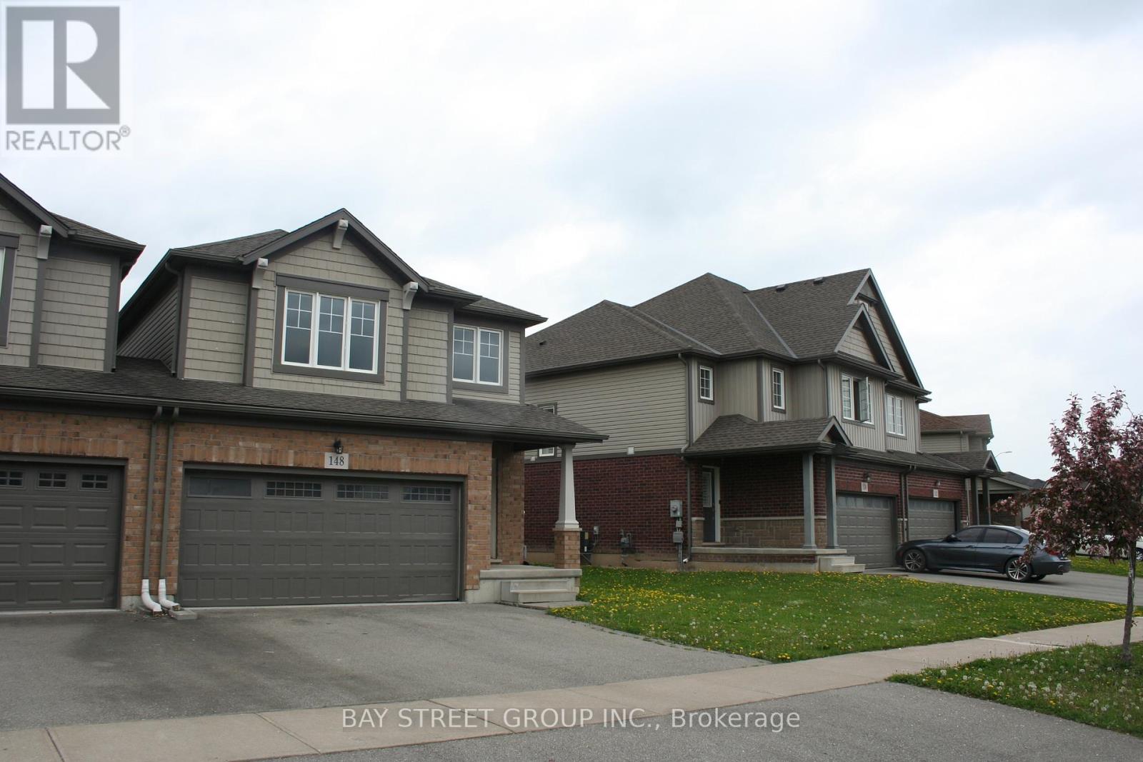 148 Winterberry Boulevard, Thorold, Ontario  L2V 0C1 - Photo 2 - X12172502