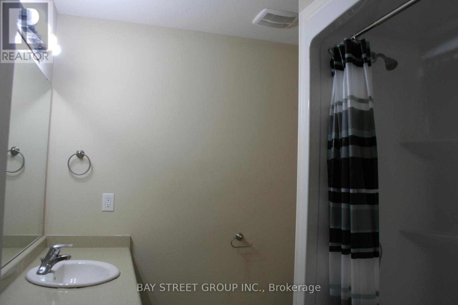 148 Winterberry Boulevard, Thorold, Ontario  L2V 0C1 - Photo 23 - X12172502