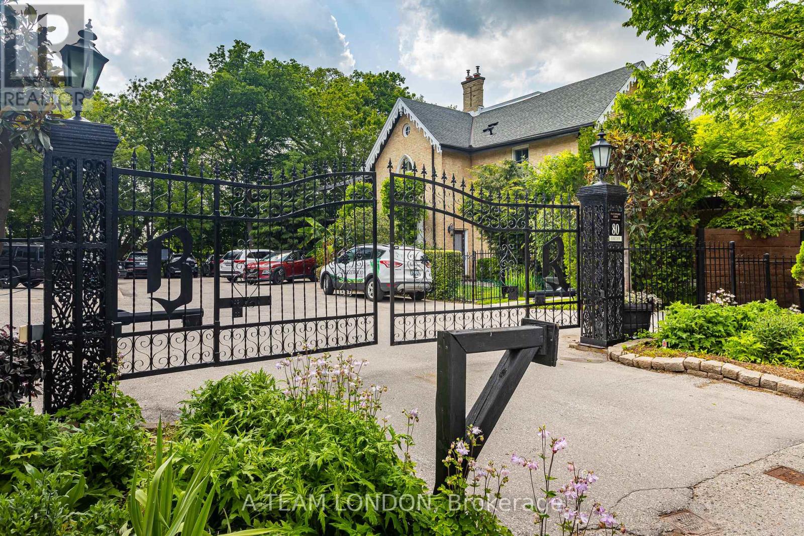 4 - 80 Barton Street, London East (East F), Ontario  N6A 1N2 - Photo 1 - X12172562