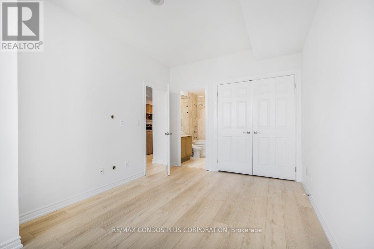 3403 - 761 Bay Street, Toronto, Ontario  M5G 2R2 - Photo 21 - C12031376