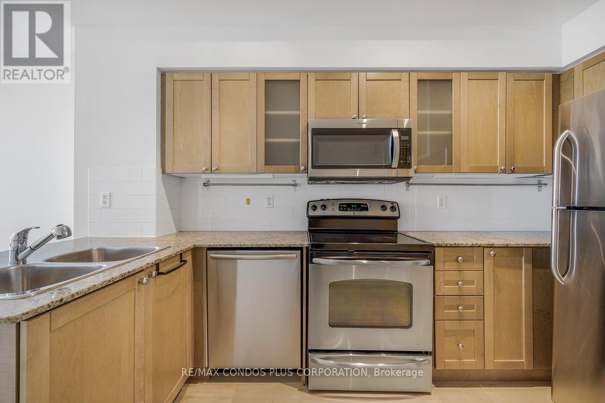 3403 - 761 Bay Street, Toronto, Ontario  M5G 2R2 - Photo 16 - C12031376