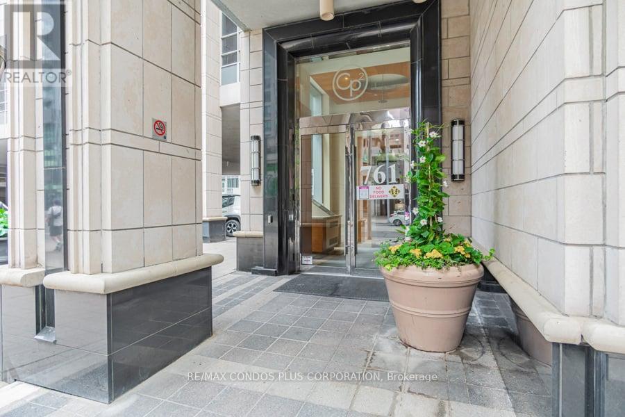 3403 - 761 Bay Street, Toronto, Ontario  M5G 2R2 - Photo 3 - C12031376