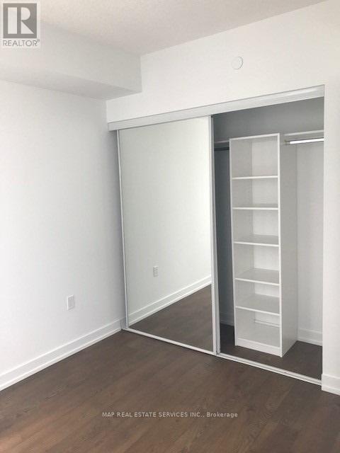 1107 Prim Bdrm - 10 York Street, Toronto, Ontario  M5J 0E1 - Photo 3 - C12050193