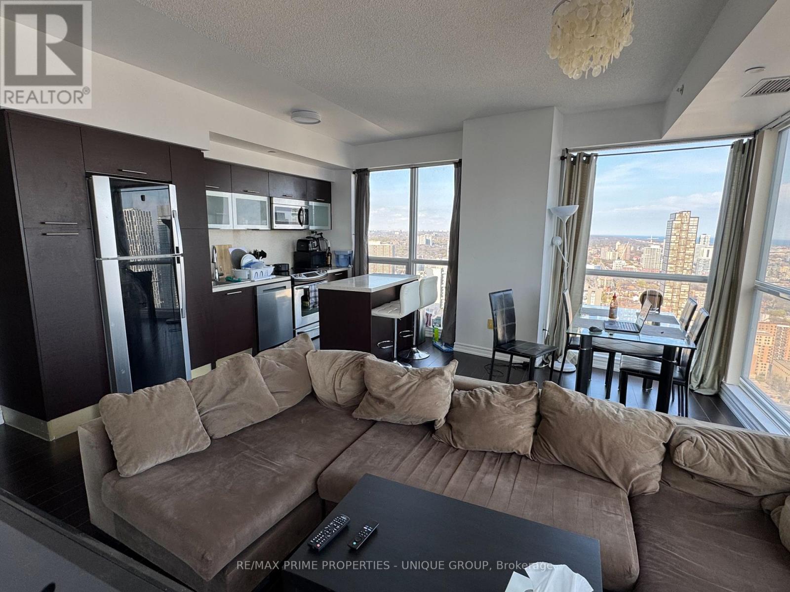 3807 - 386 Yonge Street, Toronto, Ontario  M5B 0A5 - Photo 8 - C12080796