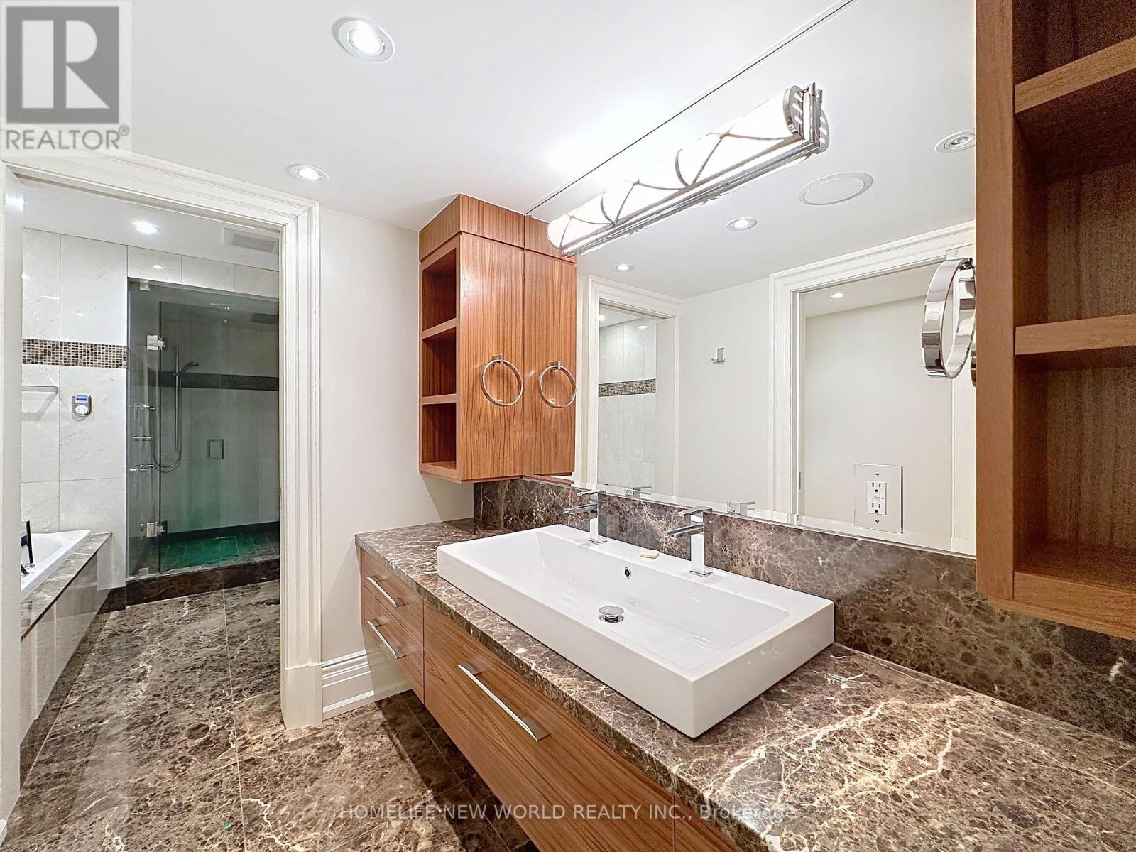 94 Inglewood Drive, Toronto (Rosedale-Moore Park), Ontario  M4T 1H5 - Photo 45 - C12158011