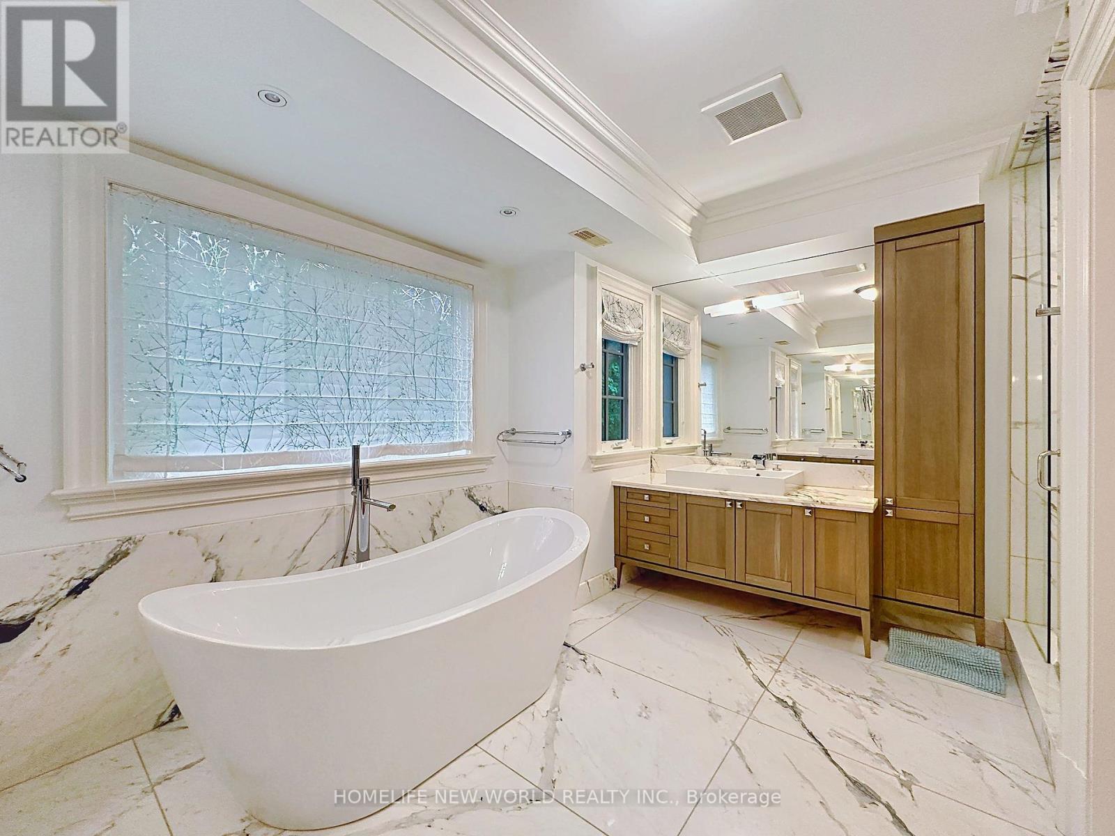 94 Inglewood Drive, Toronto, Ontario  M4T 1H5 - Photo 34 - C12158011