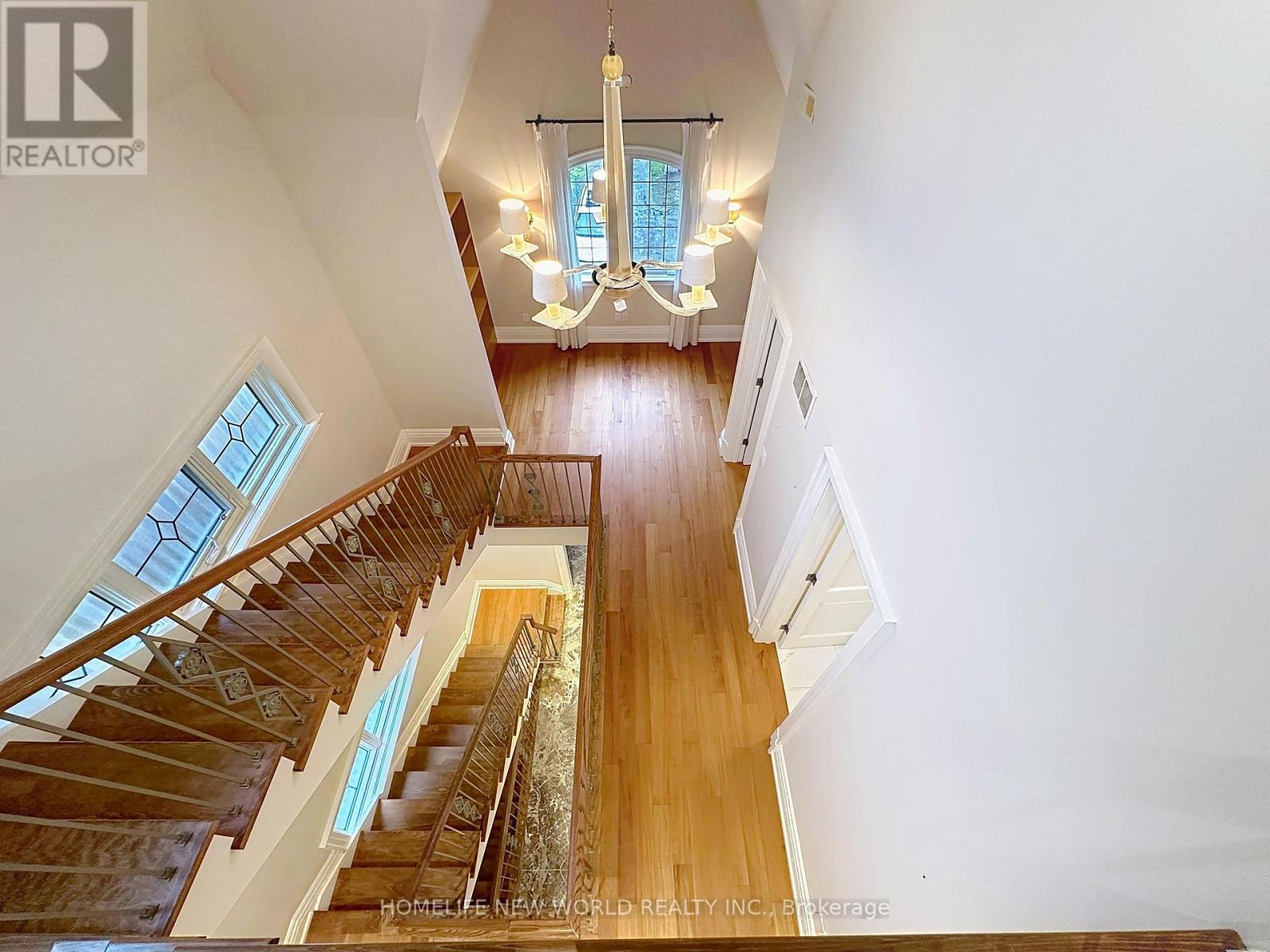 94 Inglewood Drive, Toronto (Rosedale-Moore Park), Ontario  M4T 1H5 - Photo 35 - C12158011