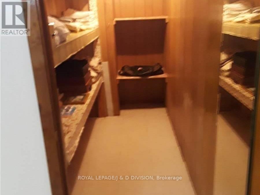 Basement A - 74 Inwood Avenue, Toronto, Ontario  M4J 3Y5 - Photo 22 - E12167216