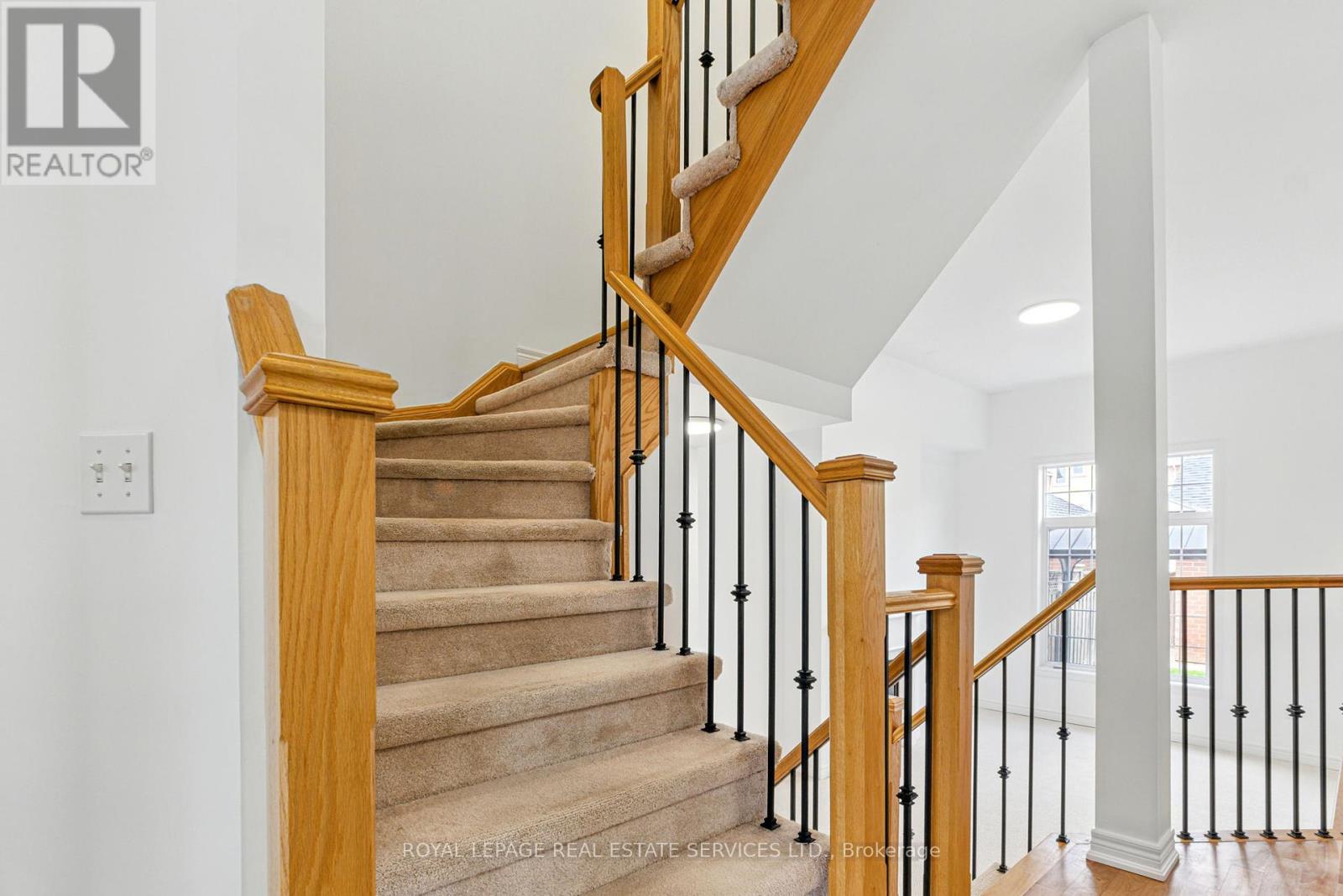 3349 Eglinton Avenue W, Mississauga, Ontario  L5M 7W8 - Photo 16 - W12133135
