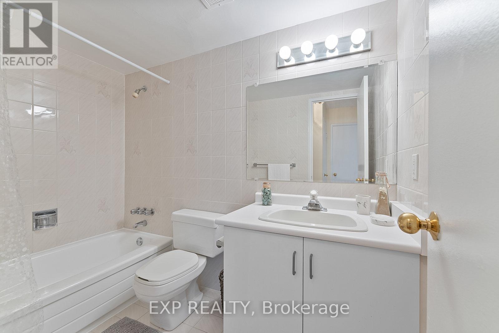 309 - 2825 Islington Avenue, Toronto, Ontario  M9L 2K1 - Photo 18 - W12080785