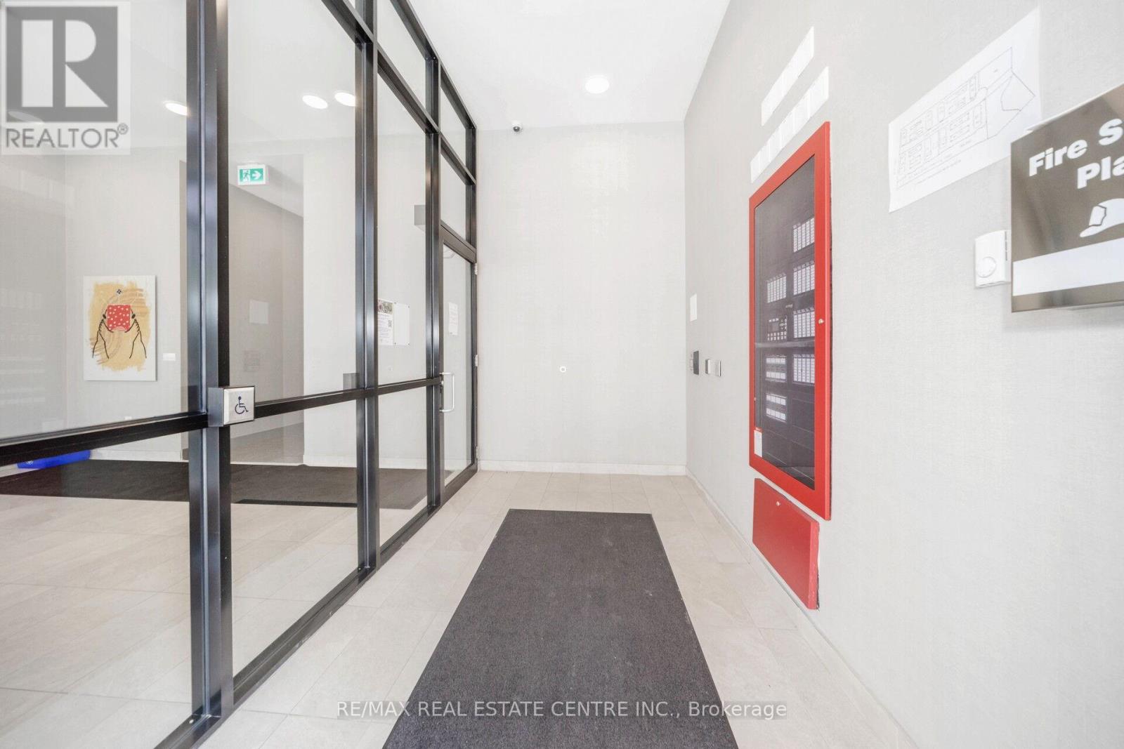 Property at 313 - 165 CANON JACKSON DRIVE image 4