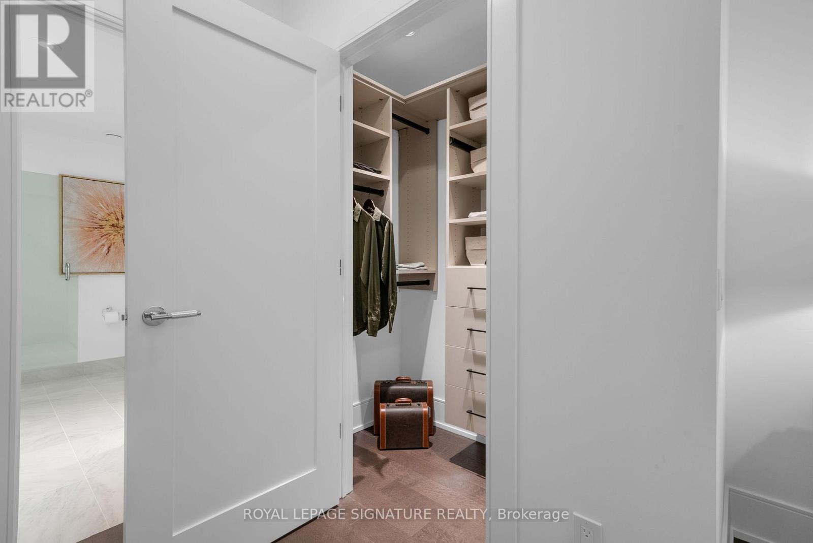 608 - 455 Wellington Street, Toronto, Ontario  M5V 0V8 - Photo 28 - C12163487