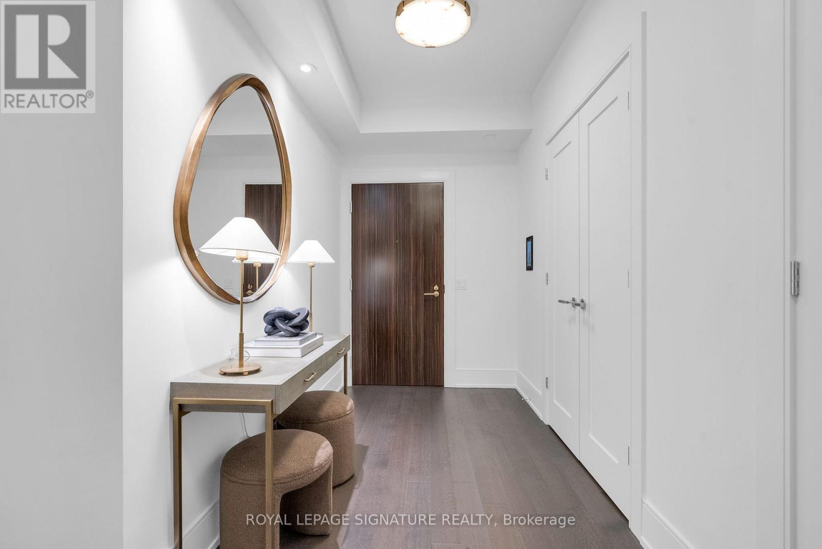 608 - 455 Wellington Street, Toronto, Ontario  M5V 0V8 - Photo 42 - C12163487