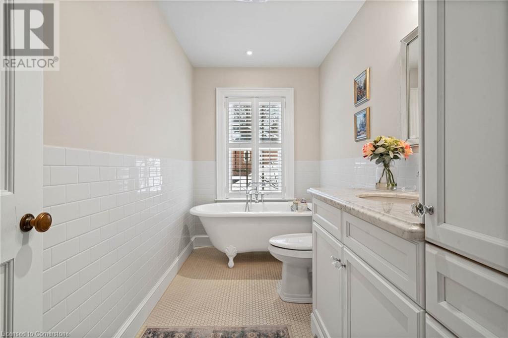 5 Mayfair Place, Hamilton, Ontario  L8S 4E9 - Photo 30 - 40733055