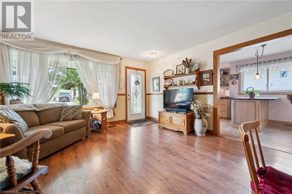 Property at 56 BLACKHORNE Crescent image 2