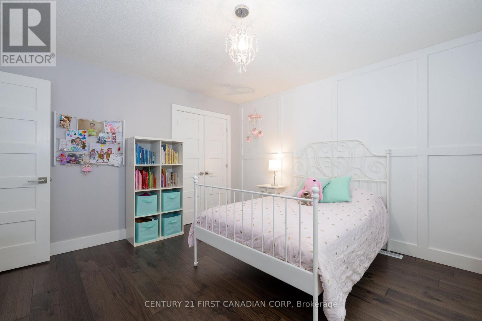311 Ambleside Drive, London North, Ontario  N6G 4V8 - Photo 24 - X12129746