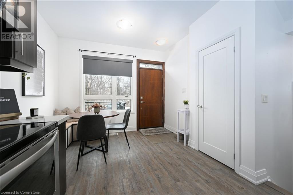 39 Robinson Street N Unit# 6, Grimsby, Ontario  L3M 3C8 - Photo 8 - 40697515